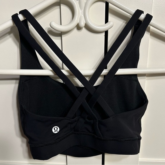 Lululemon energy bra size 4 - Picture 5 of 5